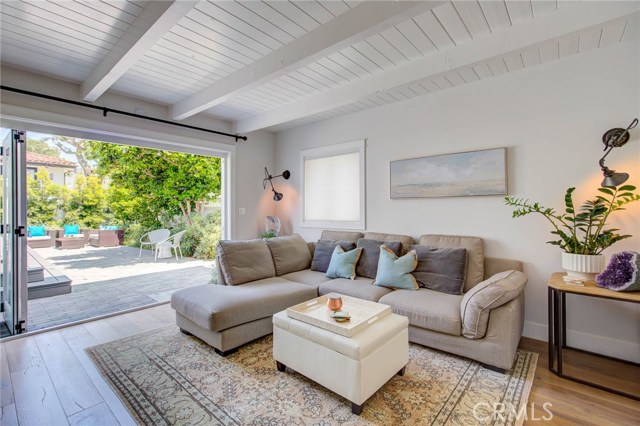 3112 Poinsettia Avenue, Manhattan Beach, California 90266, 4 Bedrooms Bedrooms, ,1 BathroomBathrooms,Residential,Sold,Poinsettia,SB19132552