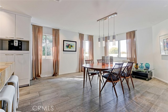 1818 Spreckels Lane, Redondo Beach, California 90278, 4 Bedrooms Bedrooms, ,3 BathroomsBathrooms,Residential,Sold,Spreckels,SB17228588