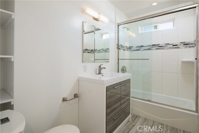 2807 Fisk Lane, Redondo Beach, California 90278, 3 Bedrooms Bedrooms, ,1 BathroomBathrooms,Residential,Sold,Fisk,SB19061058