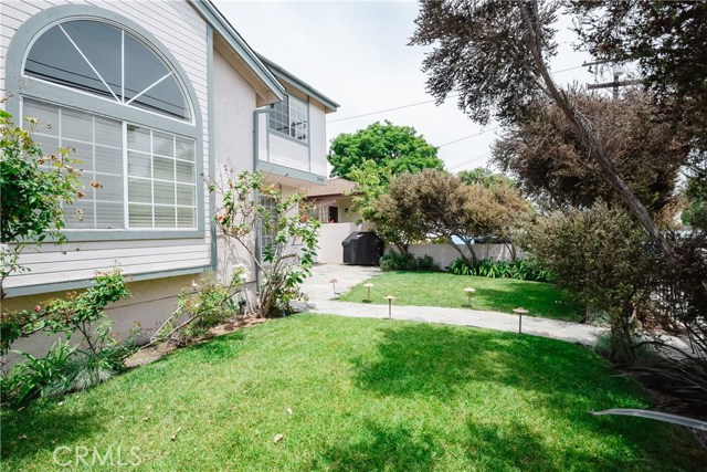 2005 Warfield Avenue, Redondo Beach, California 90278, 3 Bedrooms Bedrooms, ,2 BathroomsBathrooms,Residential,Sold,Warfield,SB20106685