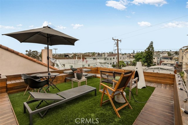 815 Cypress Avenue, Hermosa Beach, California 90254, 5 Bedrooms Bedrooms, ,4 BathroomsBathrooms,Residential,Sold,Cypress,PV20120557