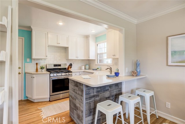 Sunny kitchen