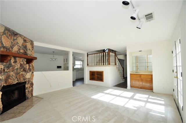 2404 Huntington Lane, Redondo Beach, California 90278, 3 Bedrooms Bedrooms, ,2 BathroomsBathrooms,Residential,Sold,Huntington Lane,SB18166287