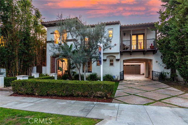 Photo of 243 Newport Avenue, Long Beach, CA 90803