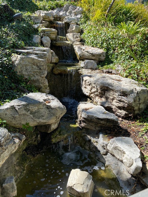 Stunning Waterfalls in The Estates Townhomes
