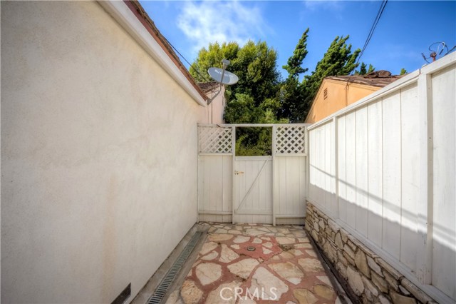 3936 Via Solano, Palos Verdes Estates, California 90274, 2 Bedrooms Bedrooms, ,2 BathroomsBathrooms,Residential,Sold,Via Solano,PV20120976