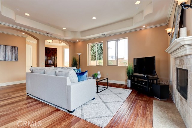 2021 Gates Avenue, Redondo Beach, California 90278, 4 Bedrooms Bedrooms, ,3 BathroomsBathrooms,Residential,Sold,Gates,SB18274238