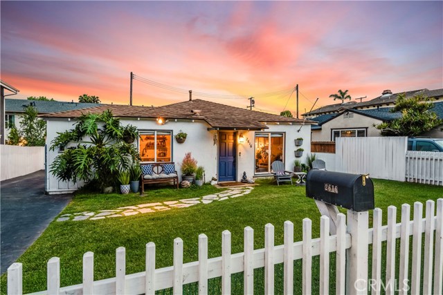 2616 Ruhland Avenue, Redondo Beach, California 90278, 3 Bedrooms Bedrooms, ,1 BathroomBathrooms,Residential,Sold,Ruhland,SB19108232