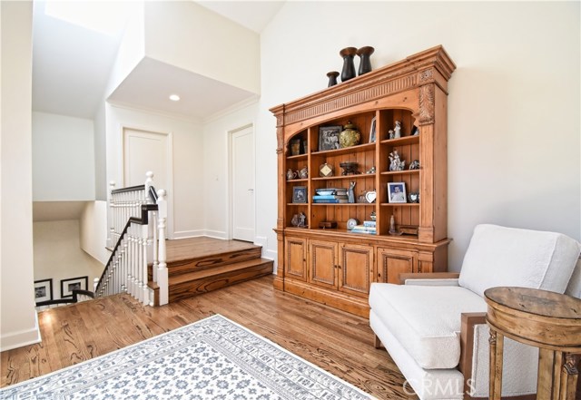 32 Harbor Sight Drive, Rolling Hills Estates, California 90274, 6 Bedrooms Bedrooms, ,2 BathroomsBathrooms,Residential,Sold,Harbor Sight,PV20212082