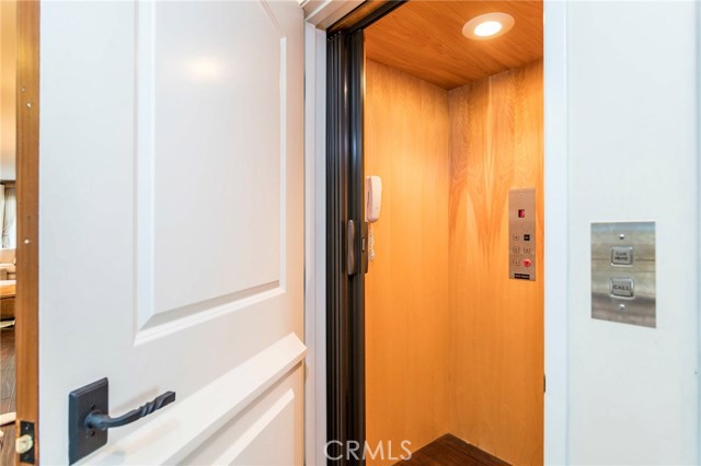 1130 Laurel Ave, Manhattan Beach, California 90266, 3 Bedrooms Bedrooms, ,2 BathroomsBathrooms,Residential,Sold,Laurel Ave,SB18020223