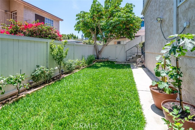 108 Irena Avenue, Redondo Beach, California 90277, 2 Bedrooms Bedrooms, ,1 BathroomBathrooms,Residential,Sold,Irena,SB21158084