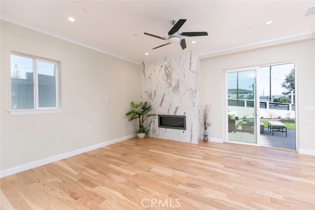 2213 Speyer Lane, Redondo Beach, California 90278, 4 Bedrooms Bedrooms, ,3 BathroomsBathrooms,Residential,Sold,Speyer,SB18079012