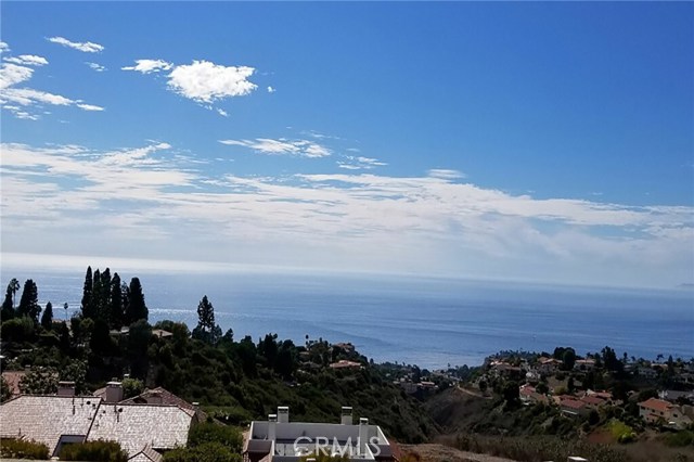 6542 Ocean Crest Drive, Rancho Palos Verdes, California 90275, 2 Bedrooms Bedrooms, ,2 BathroomsBathrooms,Residential,Sold,Ocean Crest,PV20181624