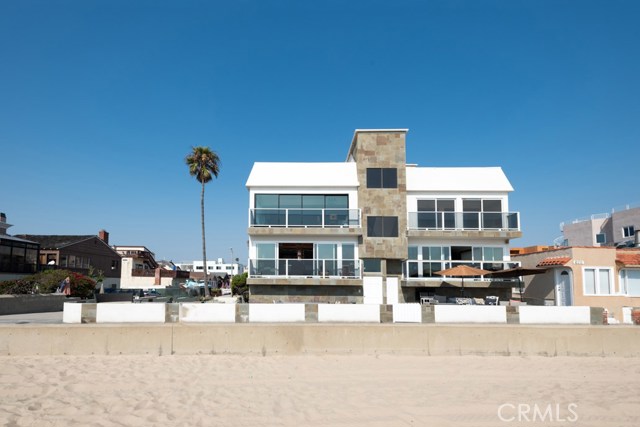 638 The Strand, Hermosa Beach, California 90254, 3 Bedrooms Bedrooms, ,2 BathroomsBathrooms,Residential,Sold,The Strand,SB17162847