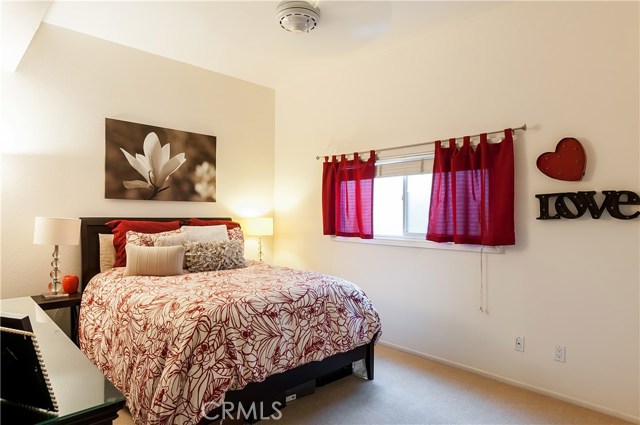 1728 Carver Street, Redondo Beach, California 90278, 3 Bedrooms Bedrooms, ,2 BathroomsBathrooms,Residential,Sold,Carver,SB18059398