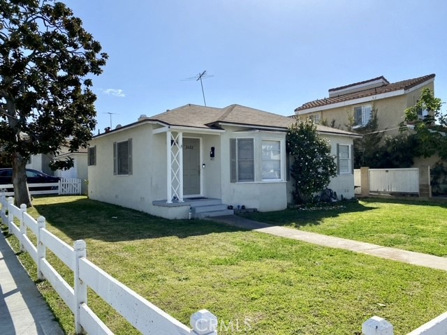 2022 Perry Avenue, Redondo Beach, California 90278, ,Residential Income,Sold,Perry,SB21055379