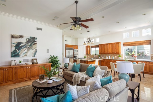 931 17th Street, Manhattan Beach, California 90266, 6 Bedrooms Bedrooms, ,4 BathroomsBathrooms,Residential,Sold,17th,SB19069902