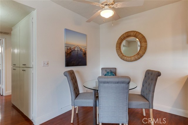 2411 Prospect Avenue, Hermosa Beach, California 90254, 2 Bedrooms Bedrooms, ,1 BathroomBathrooms,Residential,Sold,Prospect,SB19068875