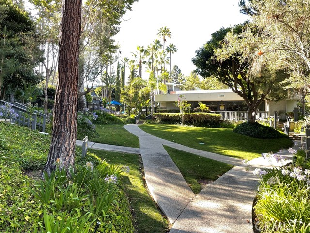 3603 Hidden Lane, Rolling Hills Estates, California 90274, 2 Bedrooms Bedrooms, ,2 BathroomsBathrooms,Residential,Sold,Hidden,PV21168577