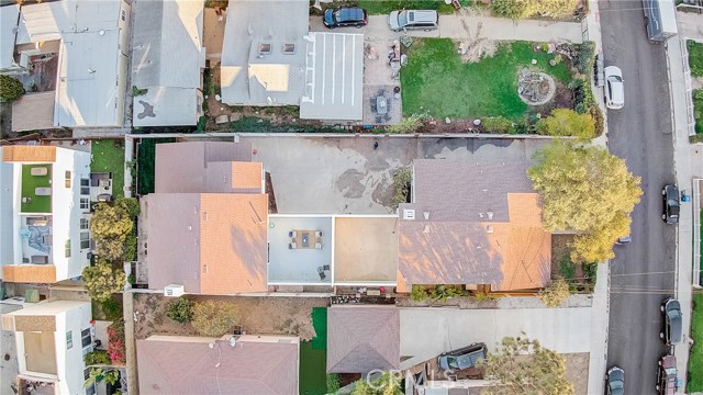 2215 Huntington Lane, Redondo Beach, California 90278, 3 Bedrooms Bedrooms, ,2 BathroomsBathrooms,Residential,Sold,Huntington,PW21010737