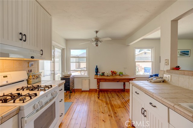 903 Pruitt Drive, Redondo Beach, California 90278, 2 Bedrooms Bedrooms, ,1 BathroomBathrooms,Residential,Sold,Pruitt,SB20128072