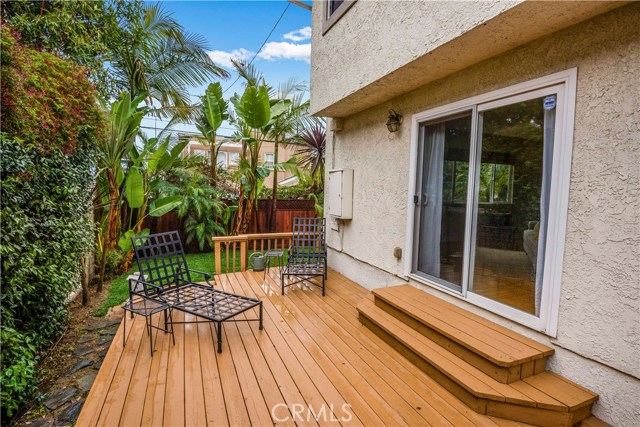 1007 Blossom Lane, Redondo Beach, California 90278, 3 Bedrooms Bedrooms, ,2 BathroomsBathrooms,Residential,Sold,Blossom,SB19037729