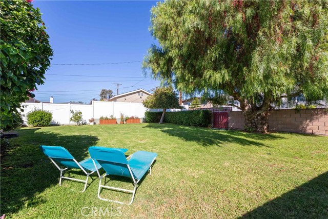 500 Paulina Avenue, Redondo Beach, California 90277, 3 Bedrooms Bedrooms, ,1 BathroomBathrooms,Residential,Sold,Paulina,PW19227875