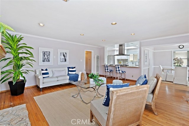 1536 Bonnie Brae Street, Hermosa Beach, California 90254, 3 Bedrooms Bedrooms, ,2 BathroomsBathrooms,Residential,Sold,Bonnie Brae,PV20135186