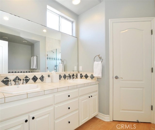 722 Irena Avenue, Redondo Beach, California 90277, 3 Bedrooms Bedrooms, ,2 BathroomsBathrooms,Residential,Sold,Irena,PV18154458