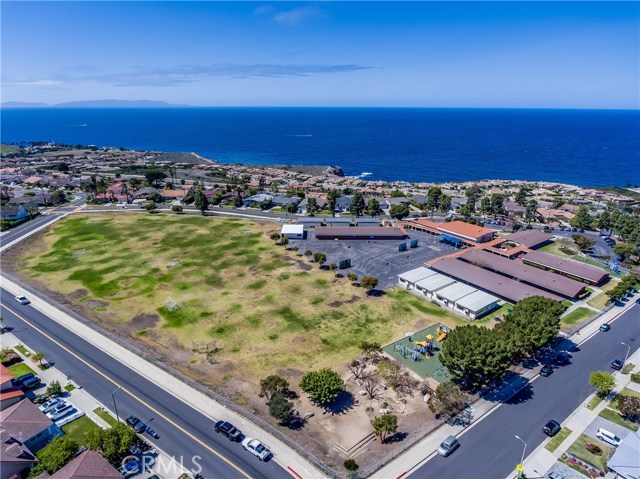 30623 Rue De La Pierre, Rancho Palos Verdes, California 90275, 4 Bedrooms Bedrooms, ,2 BathroomsBathrooms,Residential,Sold,Rue De La Pierre,PV18092164