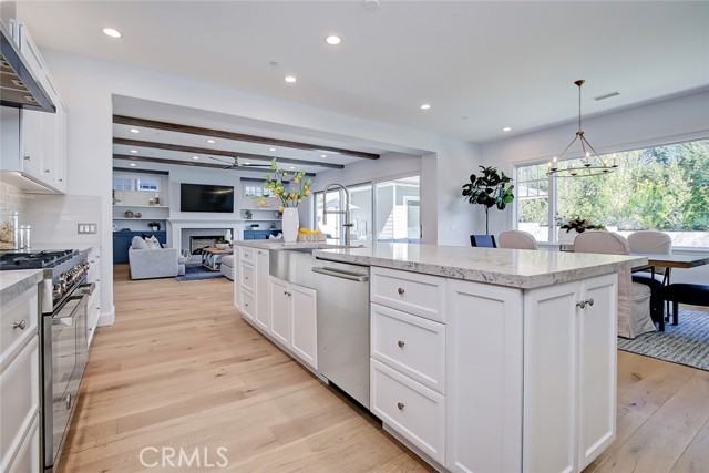 1900 Lynngrove Drive, Manhattan Beach, California 90266, 5 Bedrooms Bedrooms, ,2 BathroomsBathrooms,Residential,Sold,Lynngrove,SB21039108