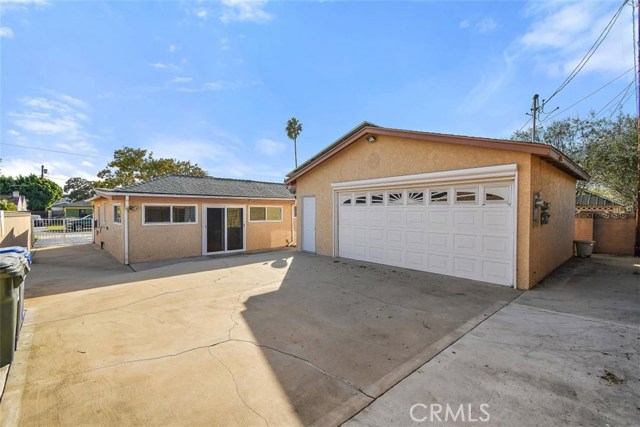 2607 183rd Street, Redondo Beach, California 90278, 3 Bedrooms Bedrooms, ,1 BathroomBathrooms,Residential,Sold,183rd,SB20233628