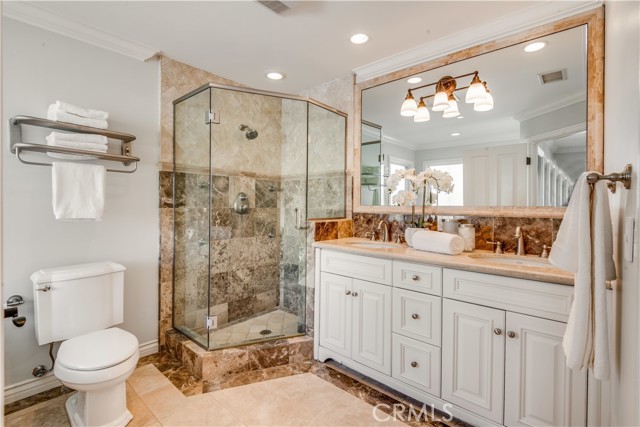 436 23rd Place, Manhattan Beach, California 90266, 3 Bedrooms Bedrooms, ,1 BathroomBathrooms,Residential,Sold,23rd,SB21027997