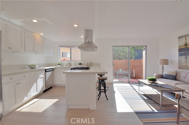 1710 Grant Avenue, Redondo Beach, California 90278, 3 Bedrooms Bedrooms, ,3 BathroomsBathrooms,Residential,Sold,Grant,SB18208976