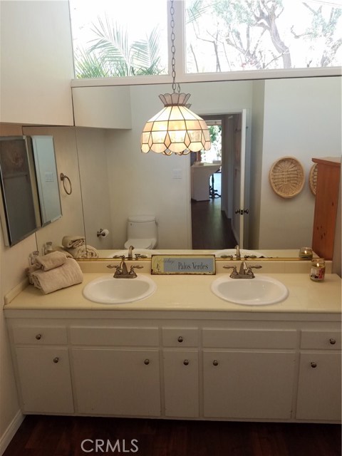 2445 Via Sonoma, Palos Verdes Estates, California 90274, 4 Bedrooms Bedrooms, ,3 BathroomsBathrooms,Residential,Sold,Via Sonoma,SB18096288