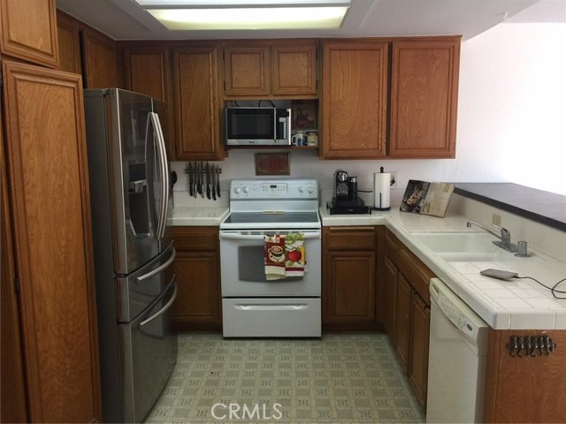 35 Seaview Drive, Rolling Hills Estates, California 90274, 3 Bedrooms Bedrooms, ,3 BathroomsBathrooms,Residential,Sold,Seaview,PV17162660