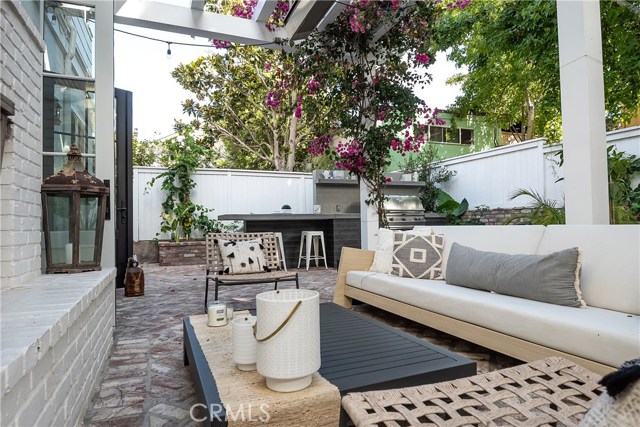 724 29th Street, Manhattan Beach, California 90266, 4 Bedrooms Bedrooms, ,3 BathroomsBathrooms,Residential,Sold,29th,SB19279046