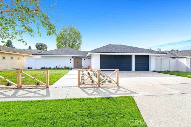 Photo of 3007 Country Club Drive, Costa Mesa, CA 92626