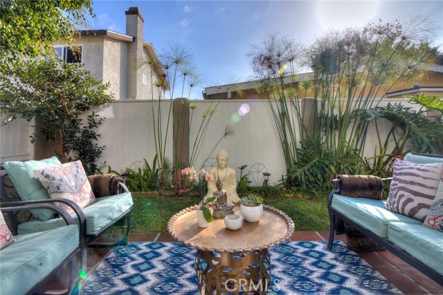 2208 Bataan Road, Redondo Beach, California 90278, 3 Bedrooms Bedrooms, ,2 BathroomsBathrooms,Residential,Sold,Bataan,SB19018998