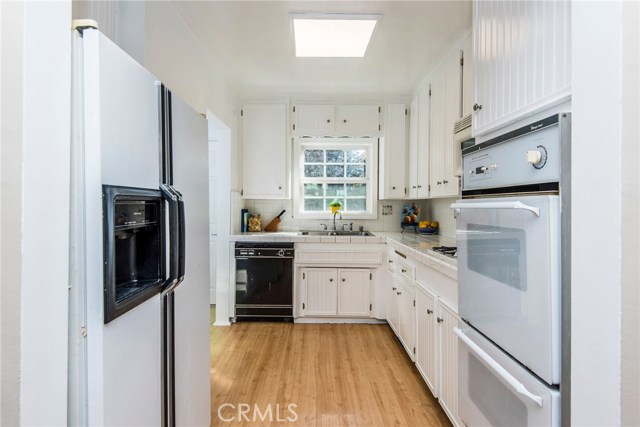 1706 Van Horne Lane, Redondo Beach, California 90278, 4 Bedrooms Bedrooms, ,2 BathroomsBathrooms,Residential,Sold,Van Horne,SB18252340