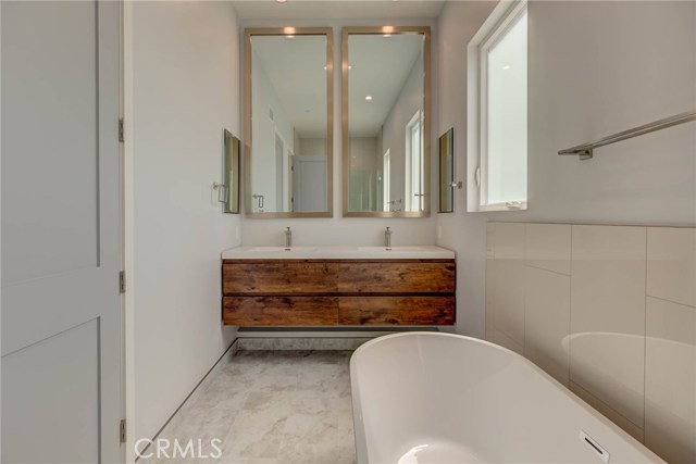 2623 Nelson Avenue, Redondo Beach, California 90278, 3 Bedrooms Bedrooms, ,2 BathroomsBathrooms,Residential,Sold,Nelson,PV19111968