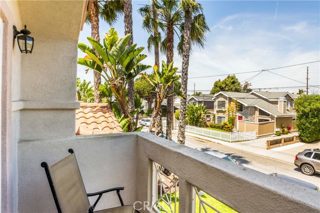 2510 Huntington Lane, Redondo Beach, California 90278, 4 Bedrooms Bedrooms, ,3 BathroomsBathrooms,Residential,Sold,Huntington,SB18091628