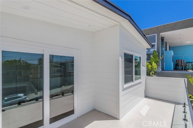 1218 2nd Street, Hermosa Beach, California 90254, 3 Bedrooms Bedrooms, ,1 BathroomBathrooms,Residential,Sold,2nd,SB20098677