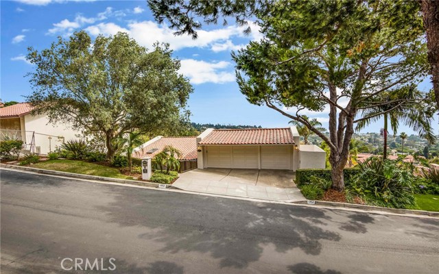 1352 Via Romero, Palos Verdes Estates, California 90274, 4 Bedrooms Bedrooms, ,2 BathroomsBathrooms,Residential,Sold,Via Romero,SB17152847