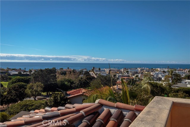 2821 Amby Place, Hermosa Beach, California 90254, 5 Bedrooms Bedrooms, ,2 BathroomsBathrooms,Residential,Sold,Amby,SB18033048