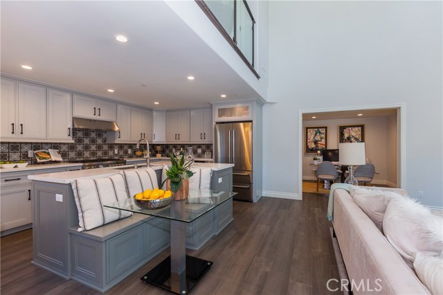 526 ELENA Avenue, Redondo Beach, California 90277, 5 Bedrooms Bedrooms, ,4 BathroomsBathrooms,Residential,Sold,ELENA,SB18239581