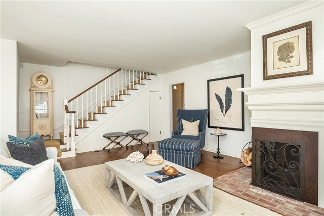 659 18th Street, Manhattan Beach, California 90266, 4 Bedrooms Bedrooms, ,3 BathroomsBathrooms,Residential,Sold,18th,SB19269469