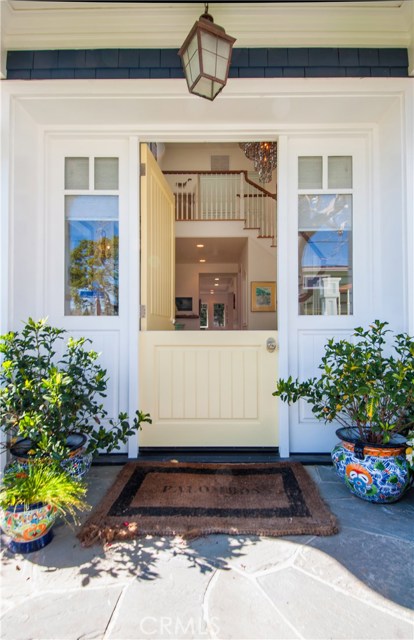 872 27th Street, Manhattan Beach, California 90266, 4 Bedrooms Bedrooms, ,3 BathroomsBathrooms,Residential,Sold,27th,SB20136143