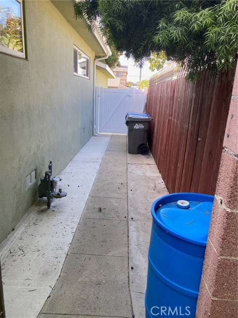 2702 Spreckels Lane, Redondo Beach, California 90278, 3 Bedrooms Bedrooms, ,1 BathroomBathrooms,Residential,Sold,Spreckels,PV20124448