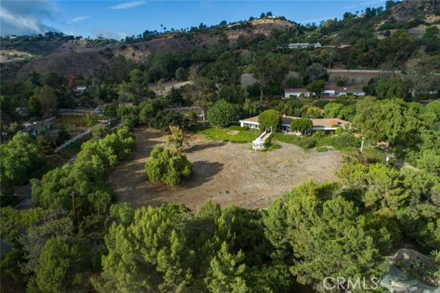 70 Portuguese Bend Road, Rolling Hills, California 90274, 4 Bedrooms Bedrooms, ,3 BathroomsBathrooms,Residential,Sold,Portuguese Bend,PV20238048